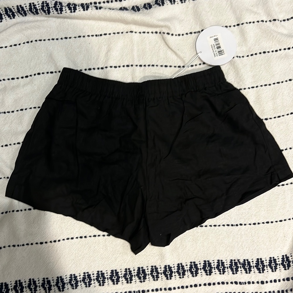 Distant Shorts Black